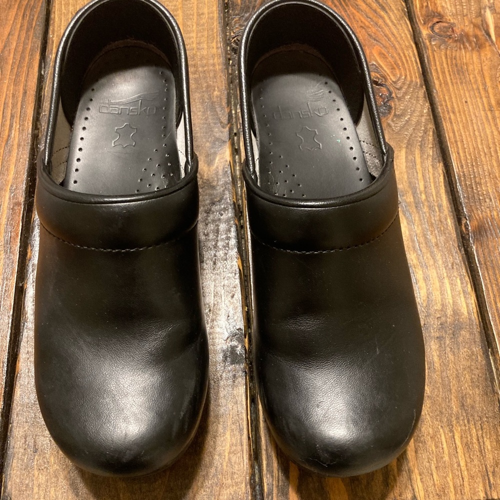 Dansko matte black